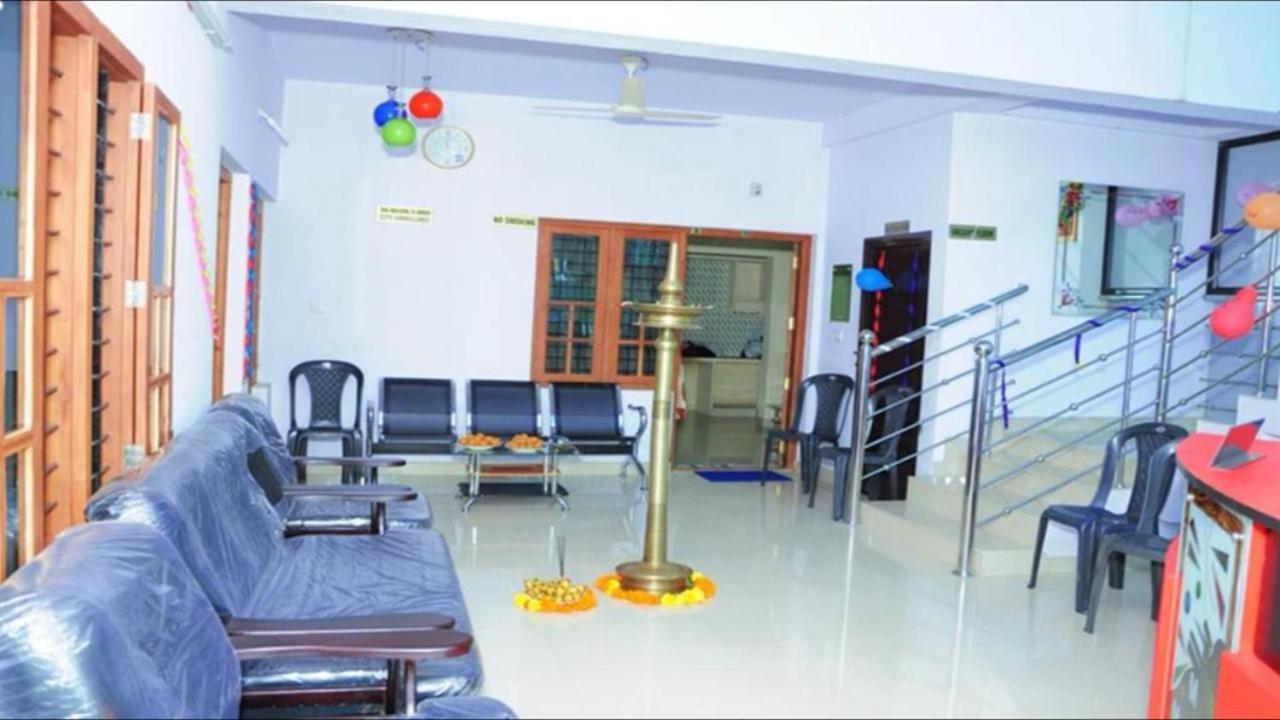 Adhithya Apartments Guruvāyūr Exterior foto