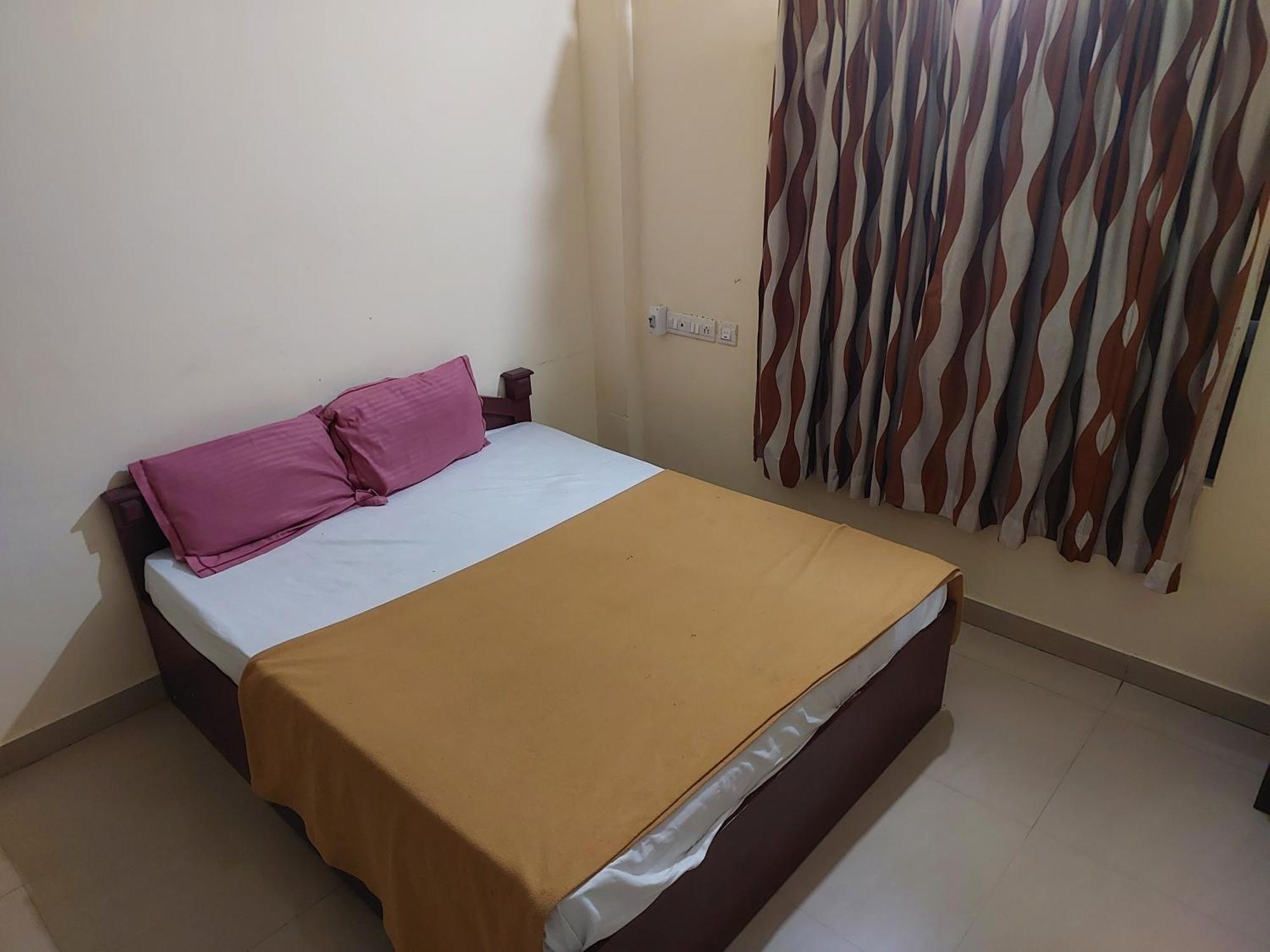 Adhithya Apartments Guruvāyūr Exterior foto